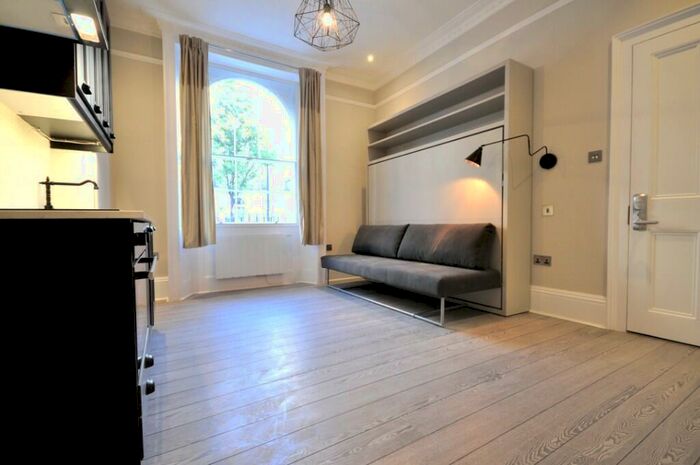 Studio To Rent In Flat, Gloucester Place, London, NW1