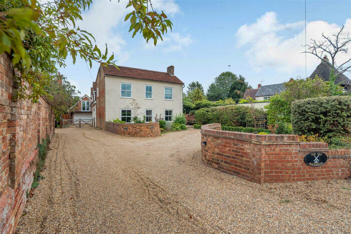 6 Bedroom Detached House For Sale In Winslow Road, Granborough, Buckingham Buckinghamshire, MK18