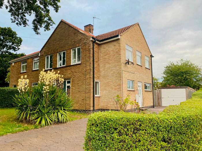 4 Bedroom Semi-Detached House To Rent In Austen Avenue, Littleover, Derby, DE23