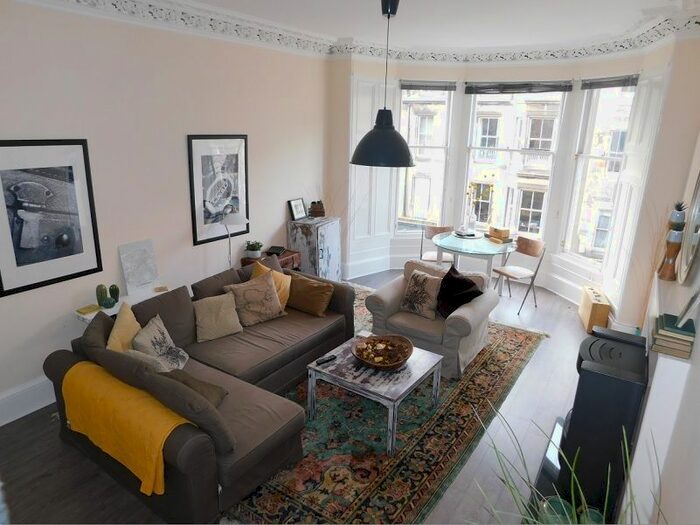 2 Bedroom Flat To Rent In , Forrest Road, Edinburgh, EH1