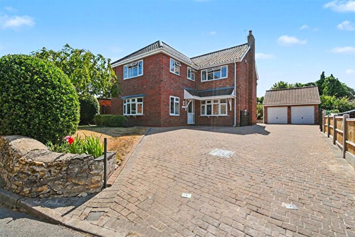 4 Bedroom Detached House For Sale In Traingate, Kirton Lindsey, Gainsborough, DN21