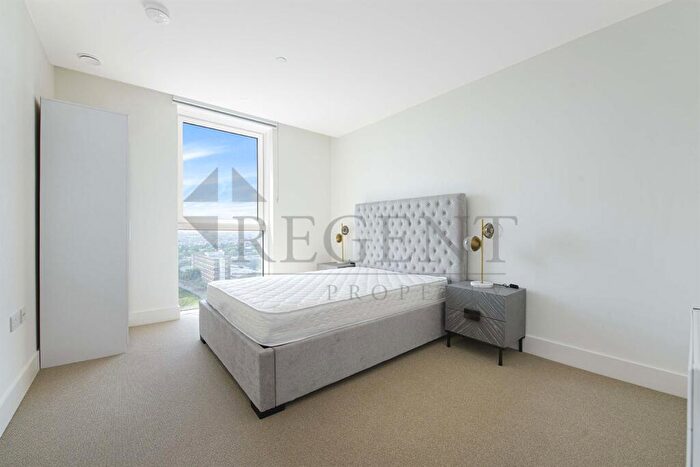 2 Bedroom Apartment To Rent In Hale Works Apartments, Daneland Walk, N17