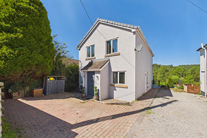 3 Bedroom Detached House For Sale In Worrall Hill, Gloucestershire, GL17