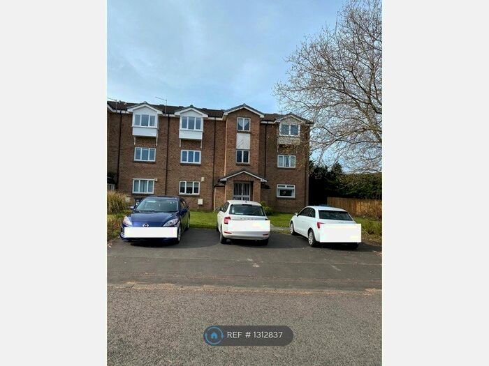 2 Bedroom Flat To Rent In Chapelcross Avenue, Airdrie ML6
