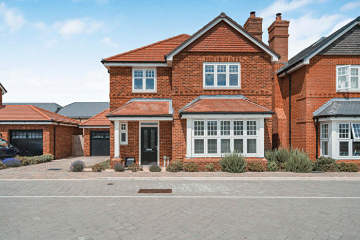 4 Bedroom Detached House For Sale In Plantagenet Close, Wallingford, OX10