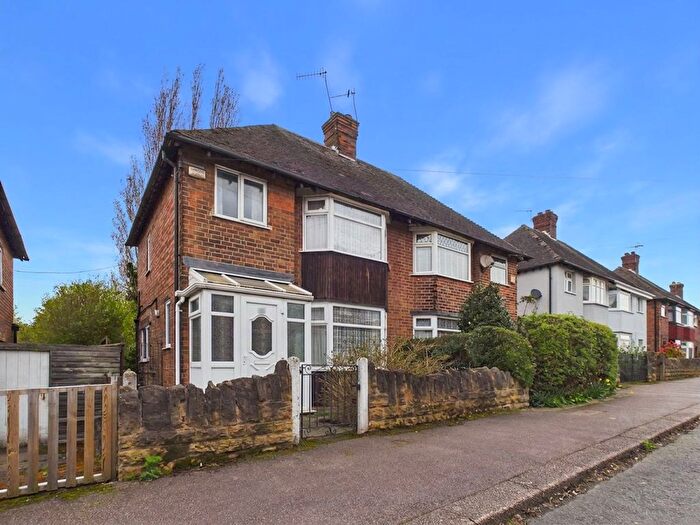 3 Bedroom Semi Detached House For Sale In Salcombe Road, Nottingham, NG5