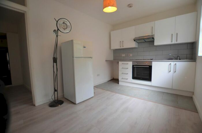 Studio To Rent In White Hart Lane, Tottenham, N17