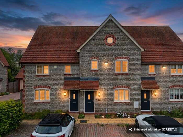 3 Bedroom Terraced House For Sale In Treens Close, Harbury, CV33