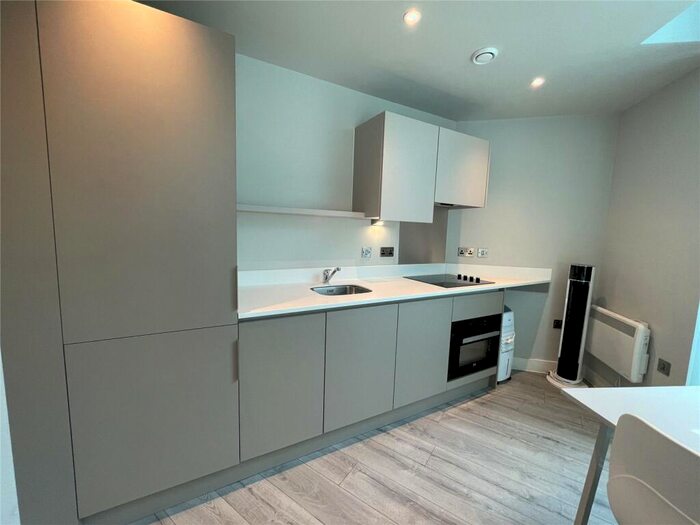 1 Bedroom Apartment To Rent In Thames Valley, Wokingham Road, Bracknell, Berkshire, RG42