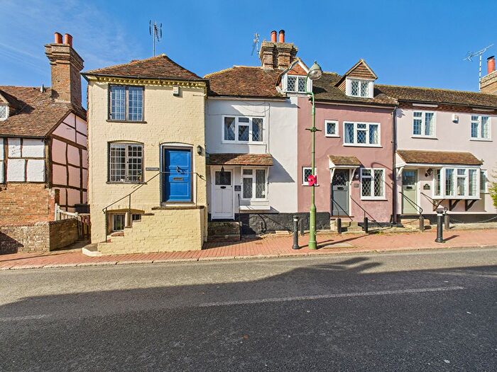 2 Bedroom Terraced House For Sale In South Street, Cuckfield, RH17