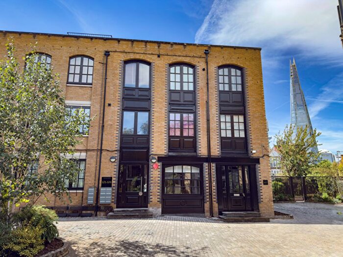1 Bedroom Flat To Rent In Maltings Place, Tower Bridge Road, London Bridge, SE1