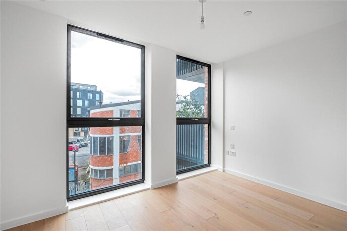 2 Bedroom Apartment To Rent In Smokehaus, - Bayford Street, Hackney, London, E8