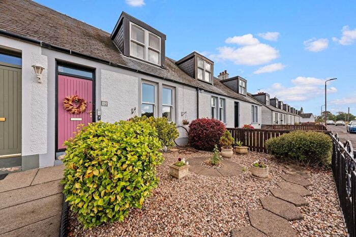 2 Bedroom Cottage For Sale In Letham Cottages, Letham, Falkirk, FK2