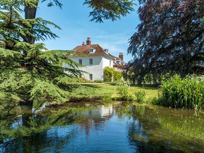 8 Bedroom Detached House For Sale In Sutton-At-Hone, Nr Farningham, Kent, DA4