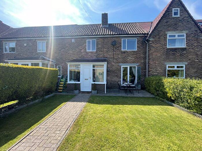 3 Bedroom Terraced House To Rent In Whitefield Gardens, Ryton, NE40