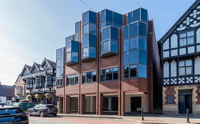2 Bedroom Apartment For Sale In Centurion House, Northgate Street, Chester, CH1