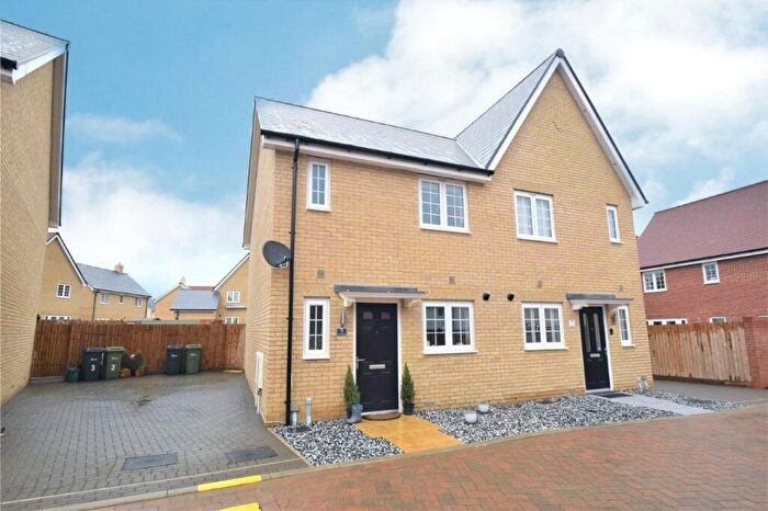 2 Bedroom Semi Detached House To Rent In Turner Gardens, CM8