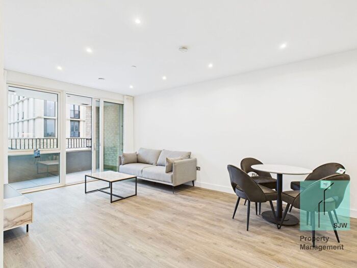 1 Bedroom Flat To Rent In Eddington Avenue, Cambridge, CB3