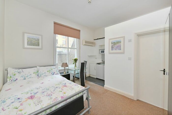 Studio To Rent In Cromwell Road, London, SW7
