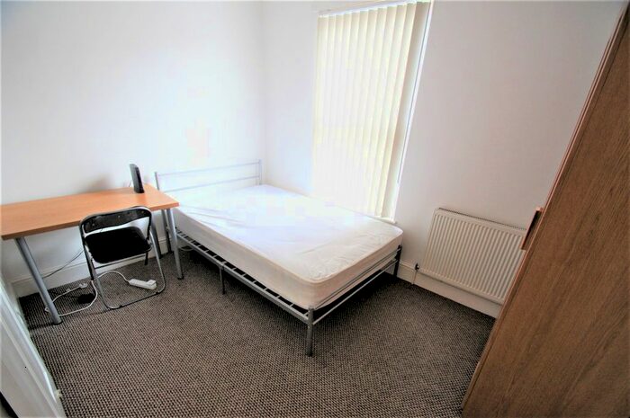 3 Bedroom Terraced House To Rent In Northfield Road, Coventry, CV1