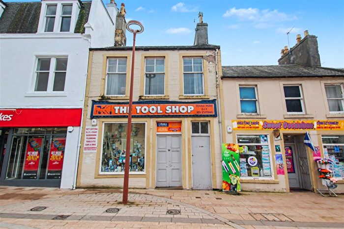 2 Bedroom Flat For Sale In High Street, Lanark, ML11