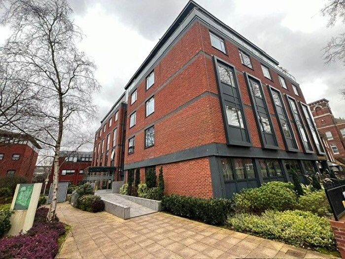 2 Bedroom Flat To Rent In Southernhay East, Exeter, EX1