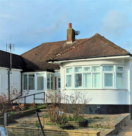 3 Bedroom Semi-Detached House To Rent In Cavendish Avenue, Ruislip, HA4