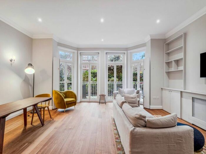 3 Bedroom Flat To Rent In Bramham Gardens, South Kensington, SW5