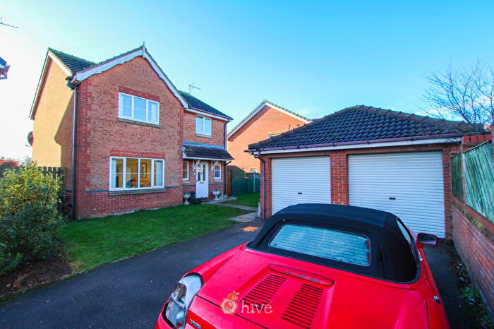 4 Bedroom Detached House For Sale In Fiddlers Drive, Armthorpe, Doncaster, DN3