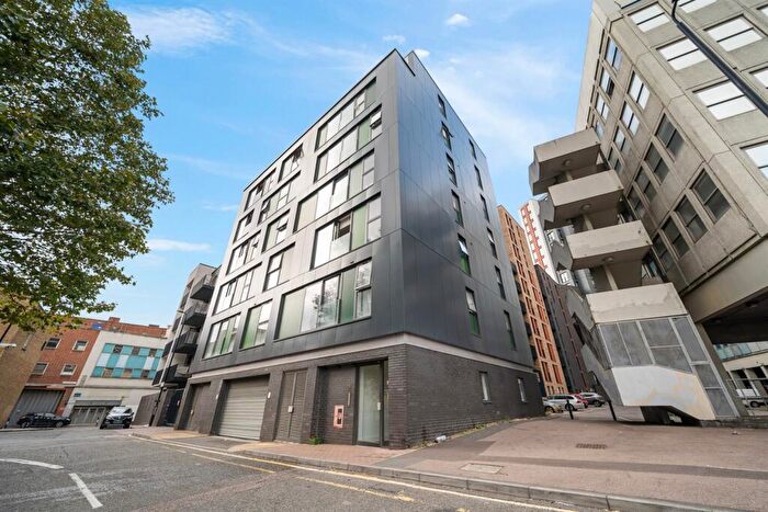 2 Bedroom Flat To Rent In Union House, Greenwich, SE18