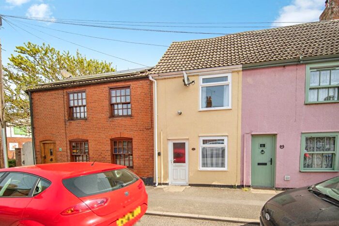 1 Bedroom Character Property For Sale In The Street, Bramford, Ipswich, IP8