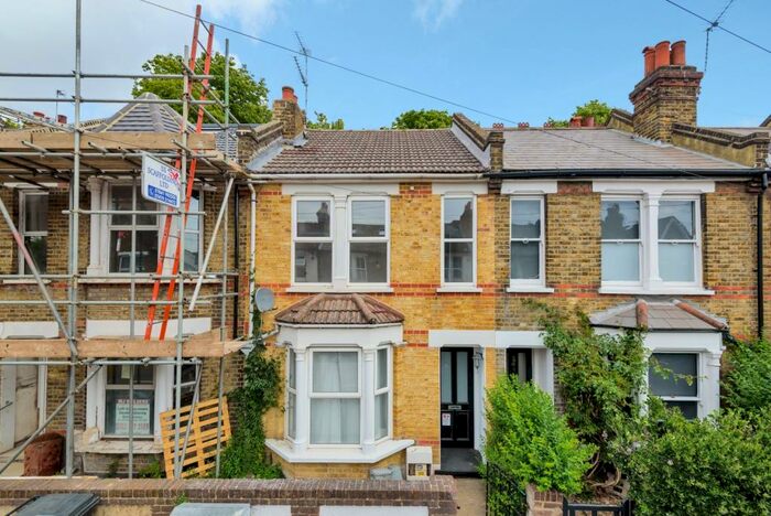 3 Bedroom Terraced House To Rent In Leahurst Road Lee, SE13