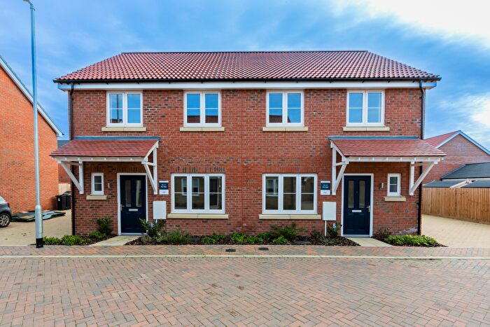 3 Bedroom Semi-Detached House For Sale In New Street, Suffolk, Stradbroke, IP21
