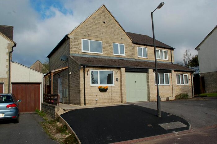 3 Bedroom Semi-Detached House To Rent In Bluebell Chase, Chalford, Stroud, Gloucestershire GL6