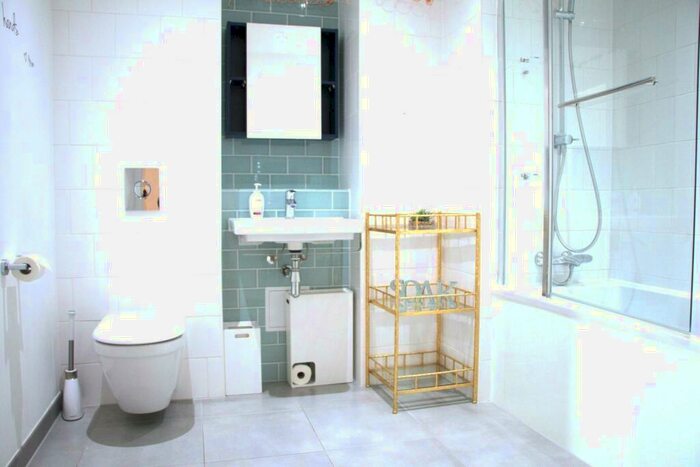 1 Bedroom Flat To Rent In Discovery Tower, London, E16