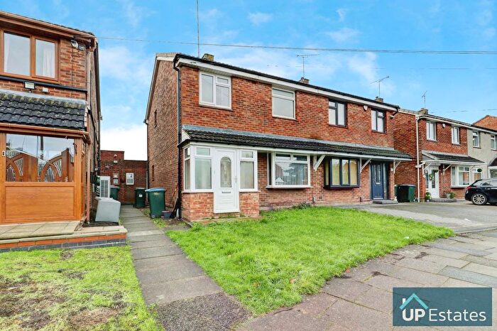 3 Bedroom Semi Detached House To Rent In Owenford Road, Coventry, CV6