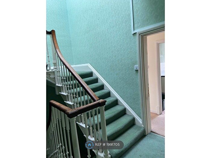 1 Bedroom Flat To Rent In Belvedere, Bath, BA1