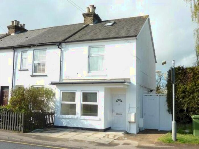 1 Bedroom Maisonette To Rent In Southgate Road, Potters Bar, EN6