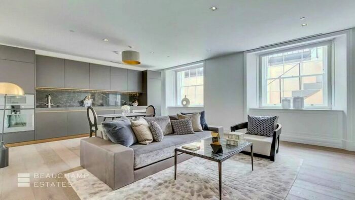 1 Bedroom Flat To Rent In Park Crescent, Marylebone, W1B