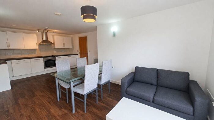 2 Bedroom Flat To Rent In The Springs, Wakefield, West Yorkshire, WF1