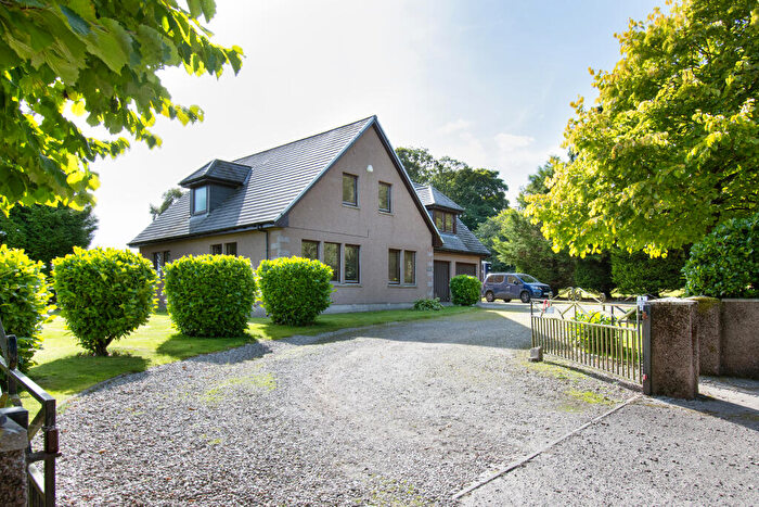 4 Bedroom Detached House For Sale In Wellhill, Montrose, DD10