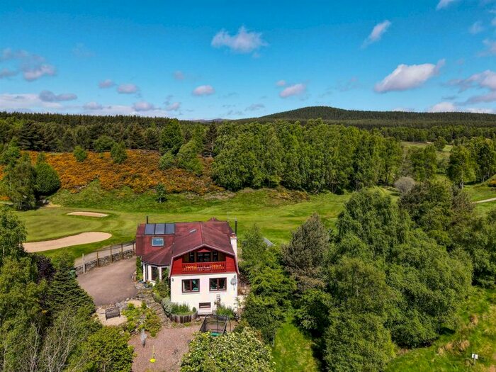 5 Bedroom Detached House For Sale In Carrbridge, PH23