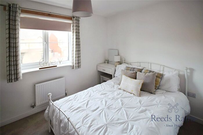 2 Bedroom Semi-Detached House For Sale In Broadfield Meadows, Callerton, Newcastle Upon Tyne, Tyne And Wear, NE5