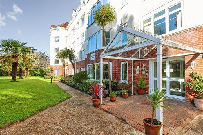 1 Bedroom Retirement Property For Sale In Poole Road, Bournemouth, BH2
