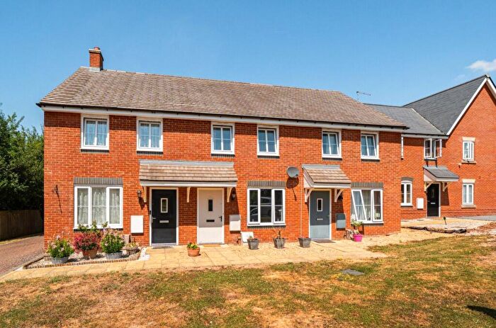 2 Bedroom Terraced House For Sale In Locksbridge Road, Picket Piece, Andover, SP11