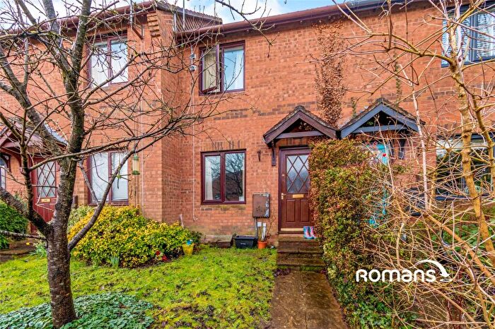 2 Bedroom Terraced House To Rent In Ivy Close, Badger Farm, Winchester, SO22