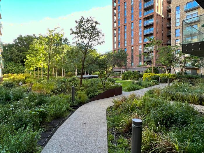 1 Bedroom Flat To Rent In Naomi Street, Surrey Quays, SE8