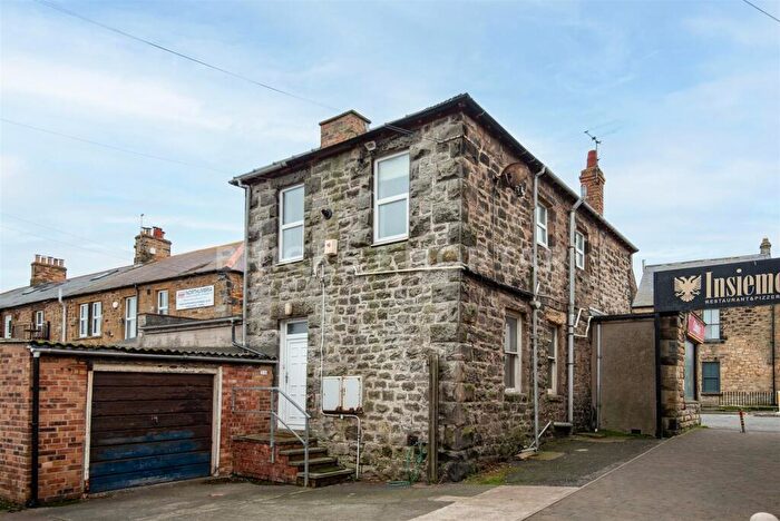 3 Bedroom Apartment To Rent In Main Street, Seahouses, NE68