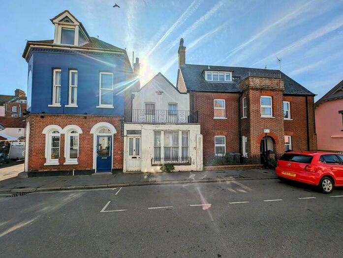 4 Bedroom Terraced House For Sale In High Street, Aldeburgh, IP15