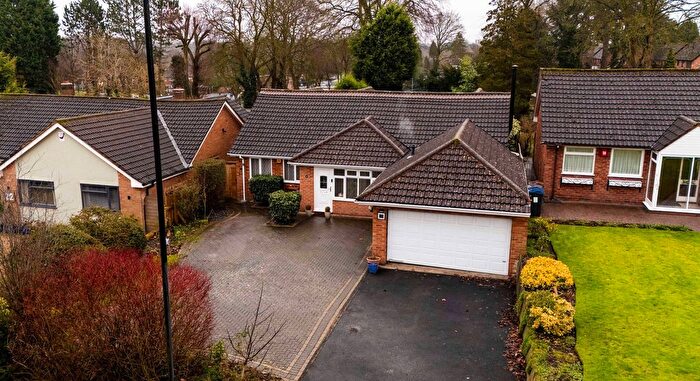 4 Bedroom Detached House For Sale In Little Sutton Lane, Four Oaks, B75